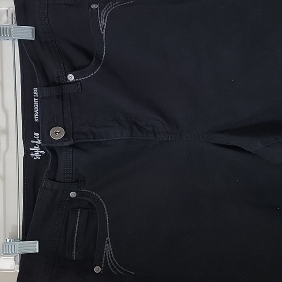 Style & Co. Size 12 S Black Straight Leg Jeans, Excellent, Like New Condition - Picture 11 of 13